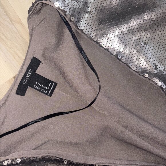Forever 21 3/4 Length Taupe Sequin Blazer - Picture 4 of 6